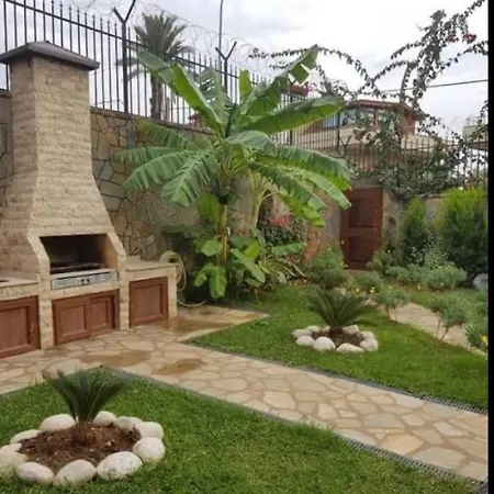Naz Apartman شقة