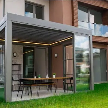 Naz Apartman شقة